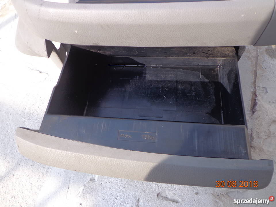 VW POLO IV 6Q0 2001 do 2009 schowkiszuflady pod