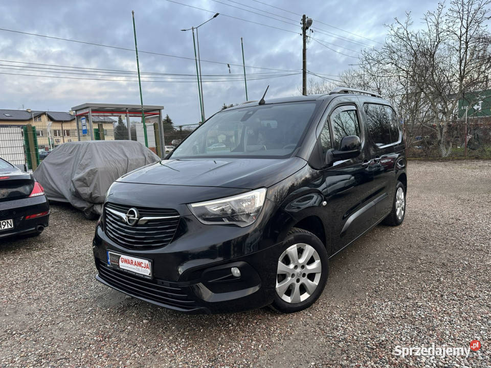 Opel Combo Faktura VAT Rok produkcji 2019 Warszawa