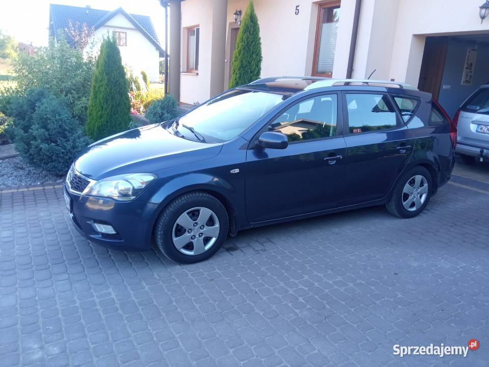 Kia ceed 16 crdi 115 kombi Rok produkcji 2011 mazowieckie Zwoleń sprzedam