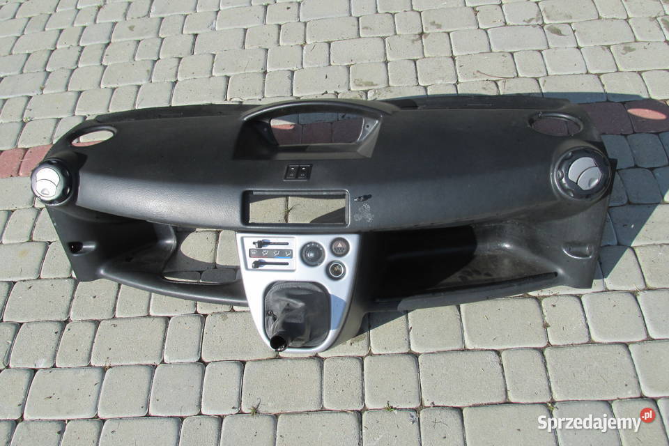 Kokpit deska rozdzielcza Microcar Mc1 04r części osobowe Deski rozdzielcze, konsole świętokrzyskie Sandomierz