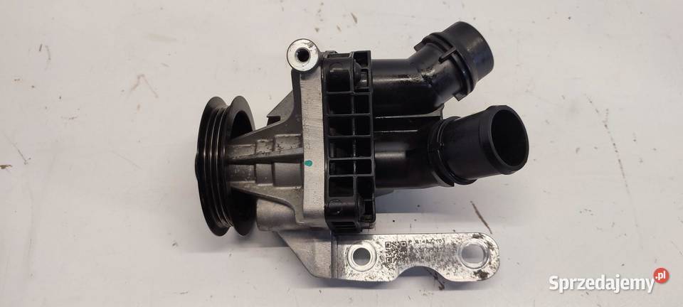 VOLVO XC40 POMPA WODY HYBRID 31492210 osobowe