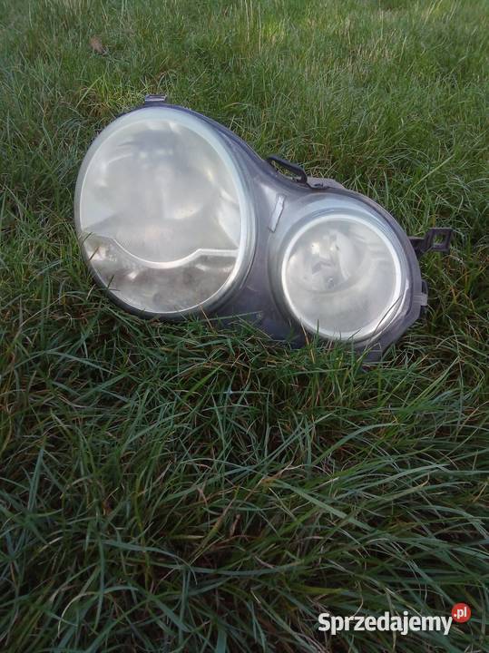 Przednie lampy VW polo n9 2003r Pyrzyce sprzedam