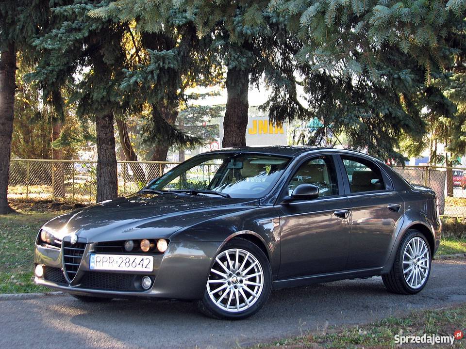 Alfa Romeo 159 nieuszkodzony sprzedam