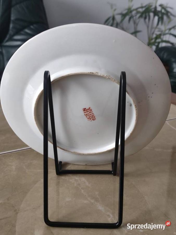 Antyczny talerz porcelanowy Famille Rose Porcelana i szkło Janów Lubelski