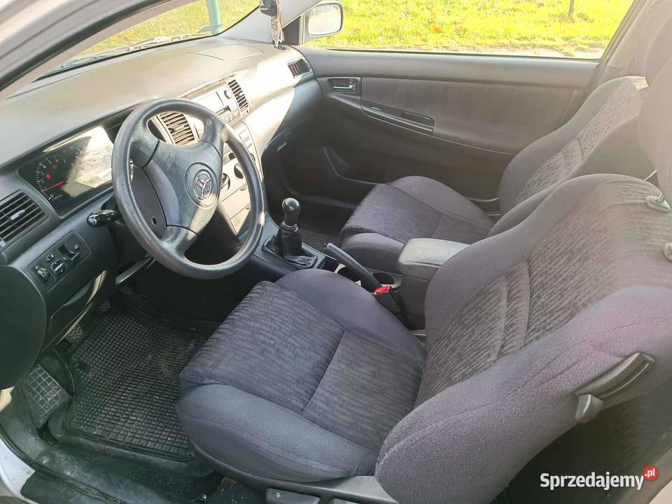 TOYOTA COROLLA E12
