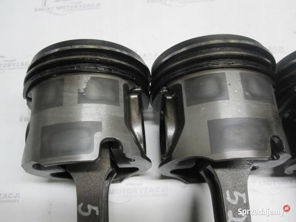 FORD TRANSIT 24 TDDI 04r D2FA 90 243420 TŁOK osobowe świętokrzyskie