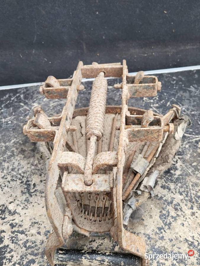 SIEDZENIE KANAPA ZUNDAPP TRIUMPH ARDIE ARIEL DKW