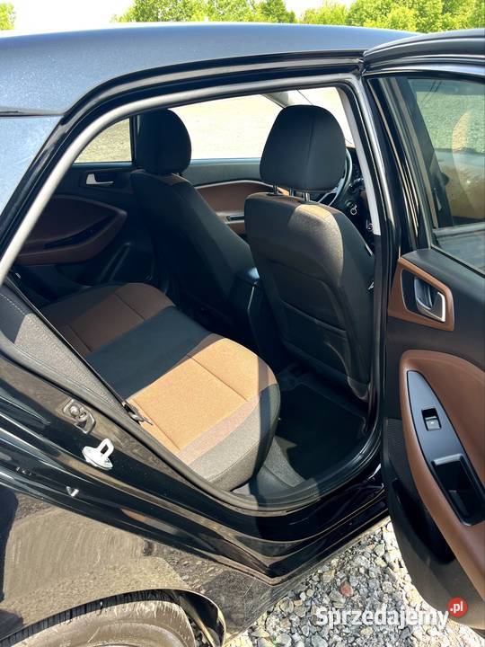 Hyundai i20 14 benzyna światła przeciwmgielne i20 lubelskie Tomaszów Lubelski