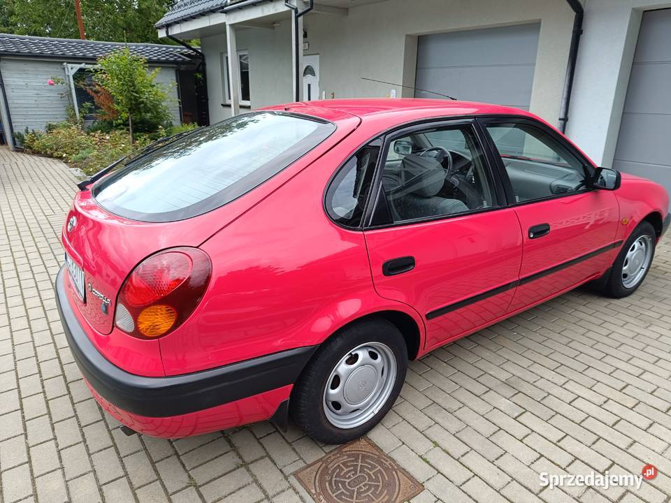 Sprzedam Toyota Corolla niski przebieg 105 500 Szczecin