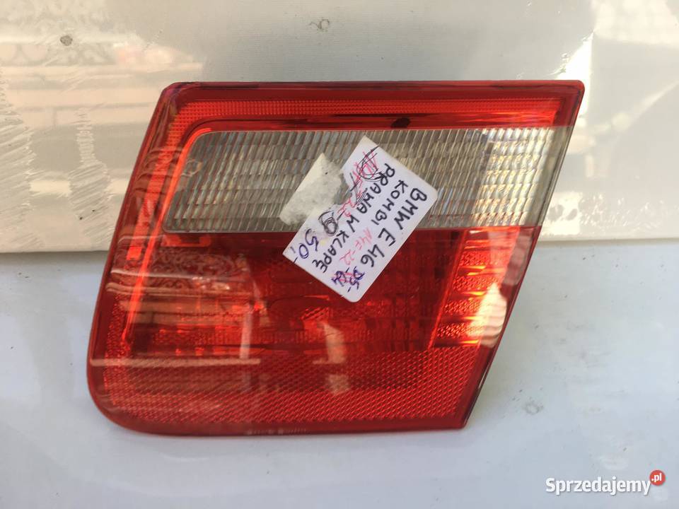 BMW E46 PRAWA LAMPA W KLAPĘ KOMBI osobowe Ostroróg