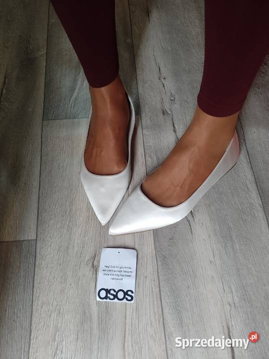 41 ASOS Design Białe baleriny wieczorowe z Balerinki Kraków