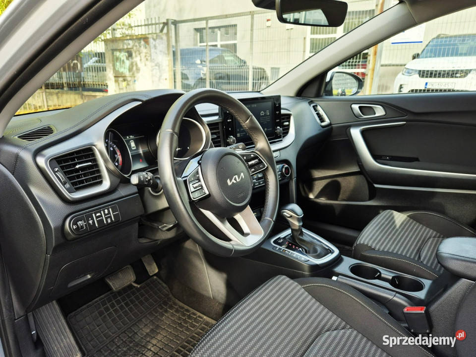 Kia Nowy Ceed 15 TGDI 160 7DCT Wersja M serwisowany w ASO łódzkie Łódź sprzedam