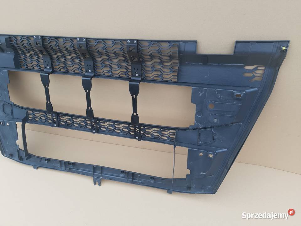 VOLVO FH5 GRILL ATRAPA CHŁODNICY PRZÓD 23512110 Trzciel sprzedam