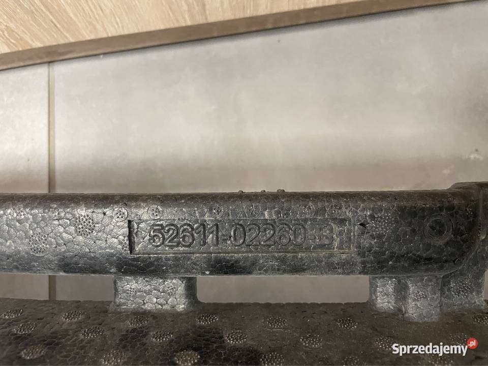 Toyota Auris 5261102260b absorber zderzaka osobowe lubelskie Kozubszczyzna sprzedam