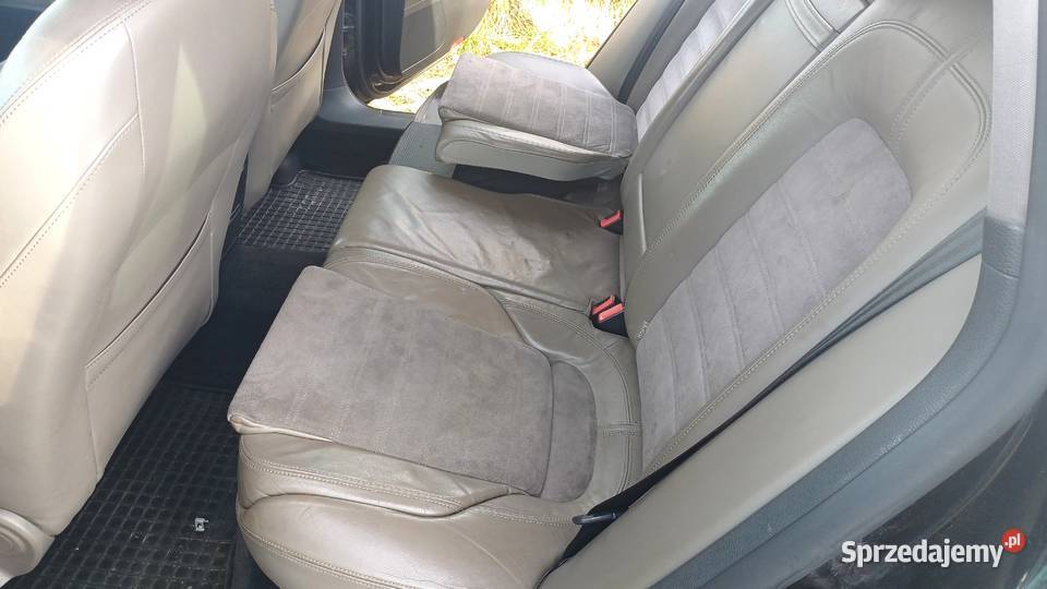 VW PASSAT BIXSENON NAVI CLIMATR SKORY TDI170