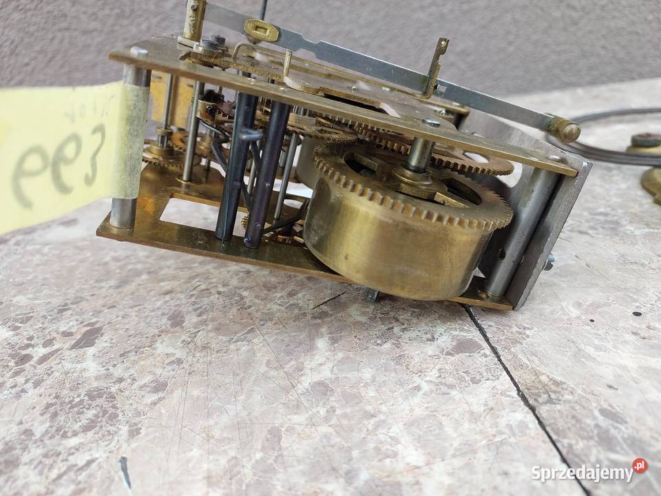 663 Mechanizm starego zegara ściennego Junghans Antyki Tczew