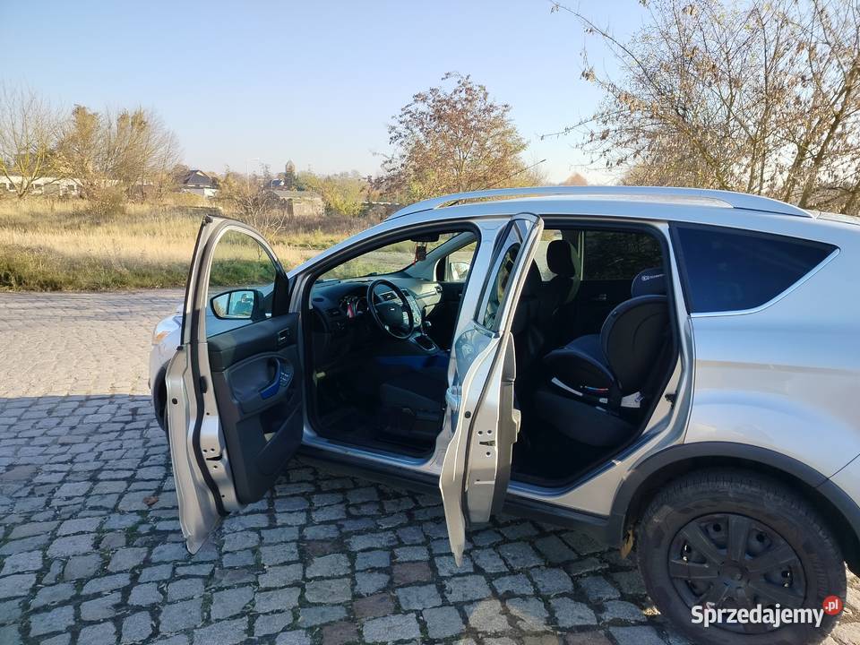Ford Kuga 20 tdci OC i PT na nowe opony sprzedam zachodniopomorskie sprzedam