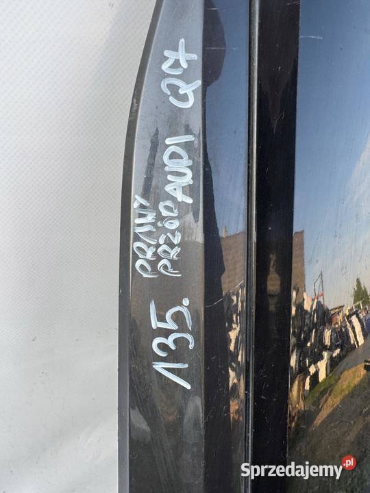 LISTWA NA DRZWI LEWE PRZÓD PRZEDNIA AUDI Q3 Drzwi