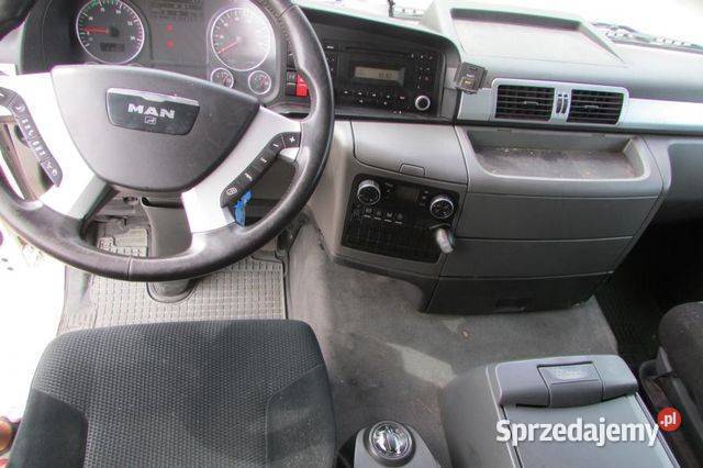 Ciezarowy 6x4 skrzynia z dzwigiem Man TGS bezwypadkowy Warszawa sprzedam