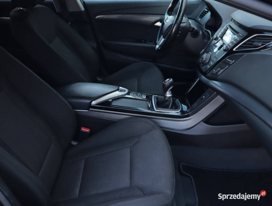 Hyundai i40 17 CRDi relingi dachowe Lublin