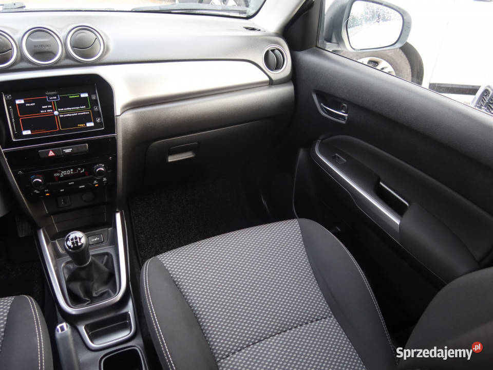 Suzuki Vitara 10 BoosterJet 106951km Vitara Katowice