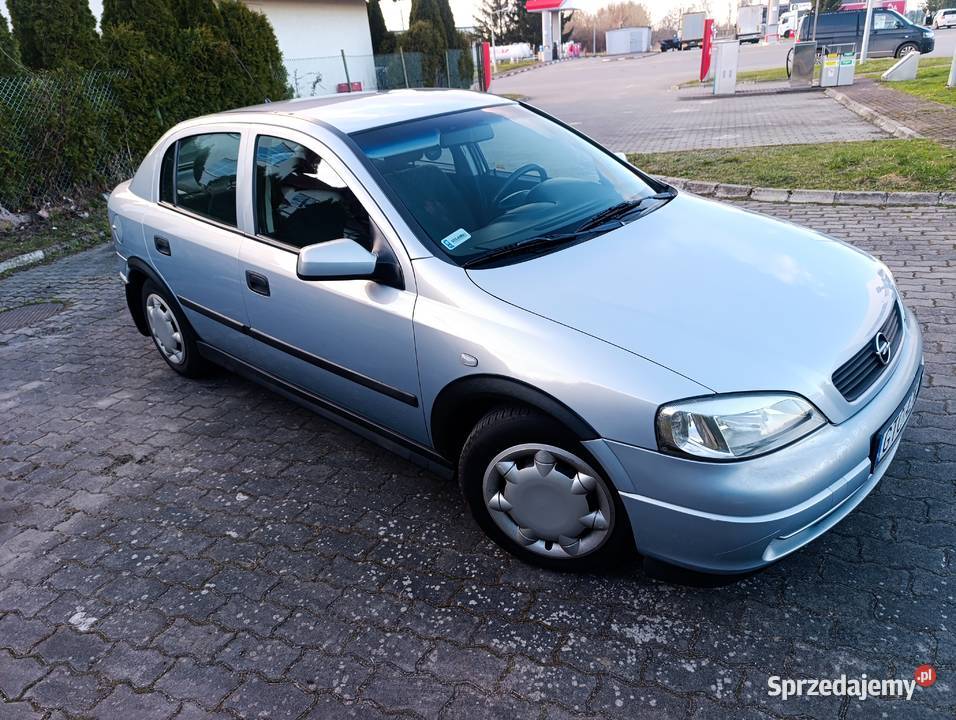 Opel Astra 14 przebieg 152 Rok produkcji 2002 Malbork