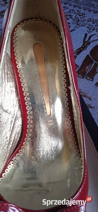 WIŚNIOWE LAKIEROWANE MARKOWE SZPILKI r 37 inna Piła