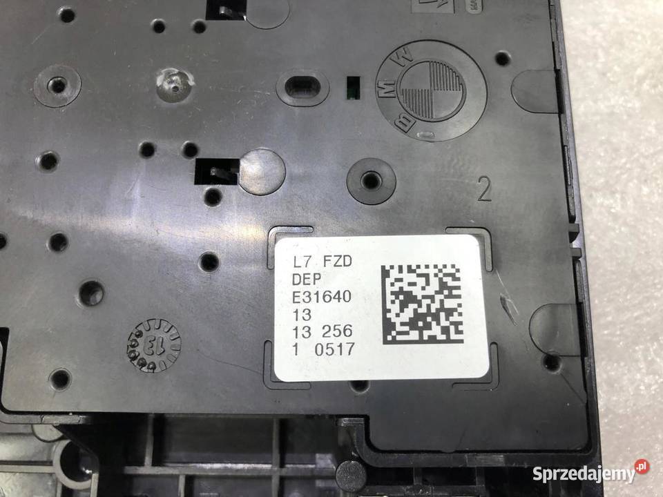 LAMPKA PODSUFUTKI BMW F30 F31 MPAKIET 9330042