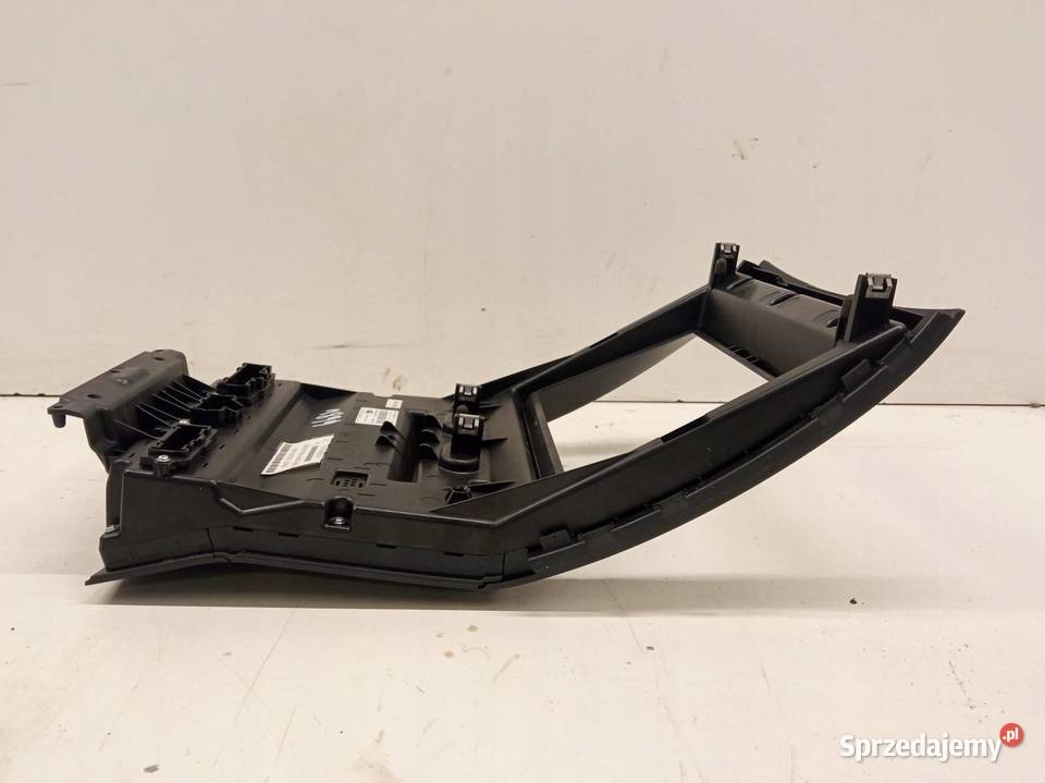 PANEL STEROWANIA KLIMATYZACJI RADIA Panele sterowania, przełączniki sprzedam