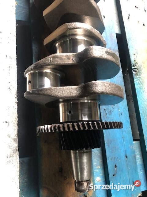 Ferguson 86508690 Valtra S274S374 wał korbowy wielkopolskie Jastrzębniki