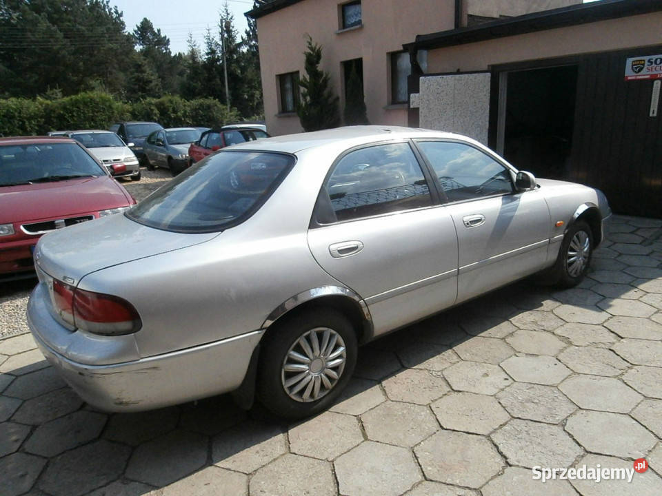 Mazda 626 sprzedam mazda 626 18 benzyna IV