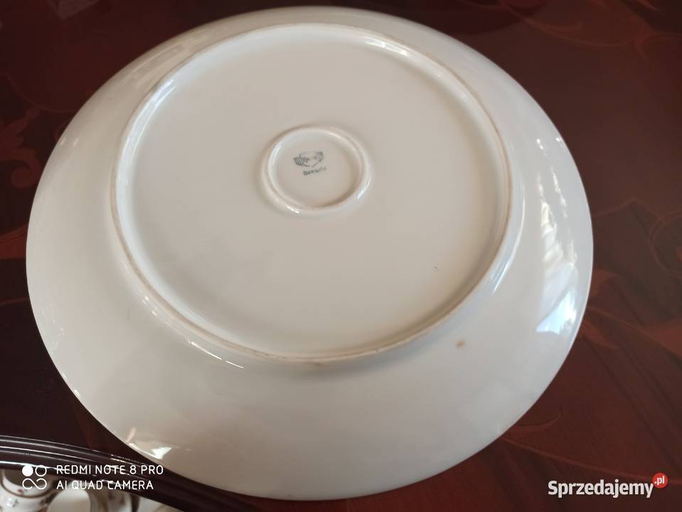 Patera z bordowymi różamiSygnatura Thomas190822 Gdańsk sprzedam