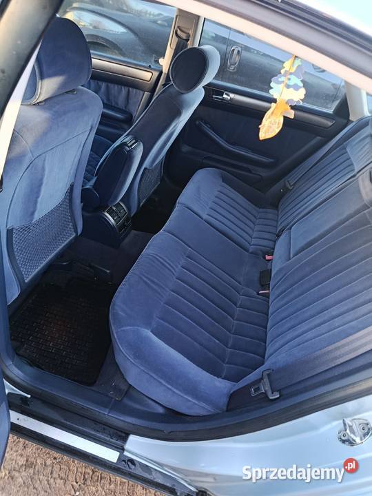 AUDI A6 C5 sedan 24 benzyna łódzkie