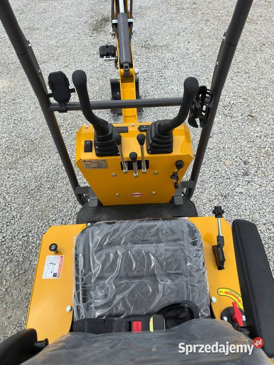 Nowa Minikoparka XGV TOP08 z 2026r Waga 800 Złoczew