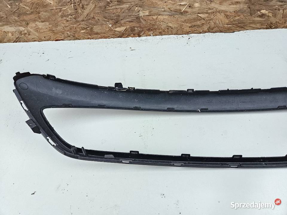FORD KUGA MK2 LIFT ST KRATKA RAMKA ŚRODKOWA Międzychód