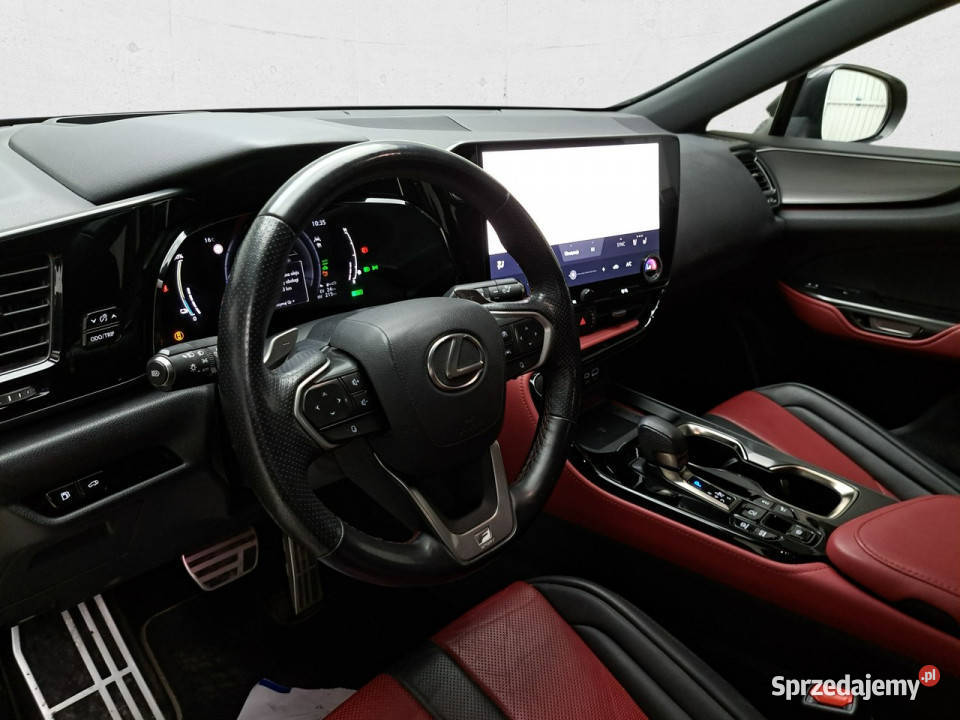 Lexus NX II 2021 Komorniki