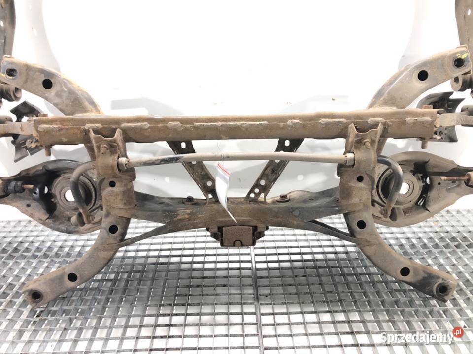 BELKA TYŁ MAZDA 3 BM Hatchback TYLNA ZAWIESZENIA osobowe