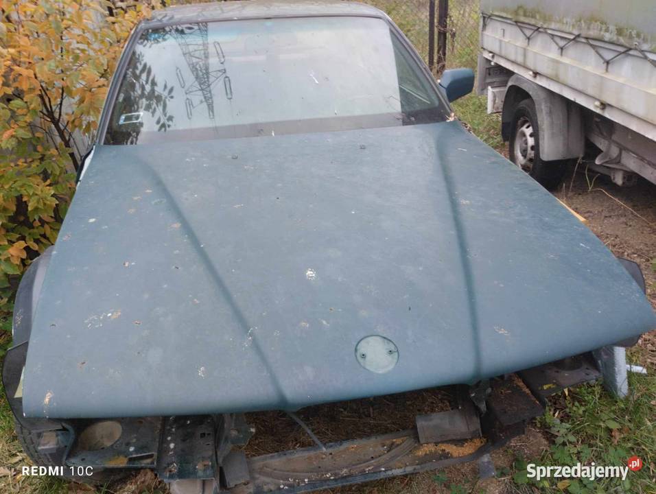 Bmw e32 730i maska klapa przednia łódzkie Tomaszów Mazowiecki