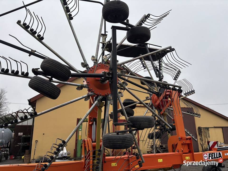 Fella ts 1603 zgrabiarka 2 karuzelowa do boku 1 Zgrabiarki i przetrząsacze Myszyniec sprzedam