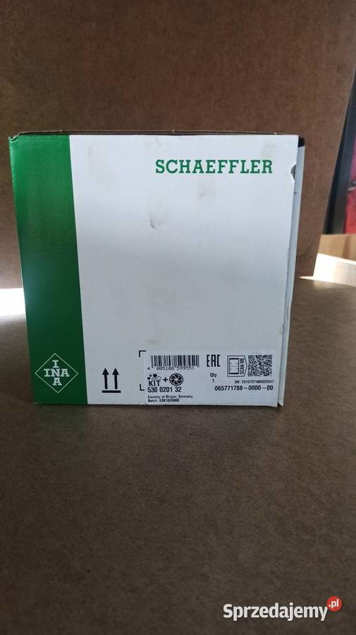 Zestaw rozrządu INA 530 0201 32 pompa wody Rogów