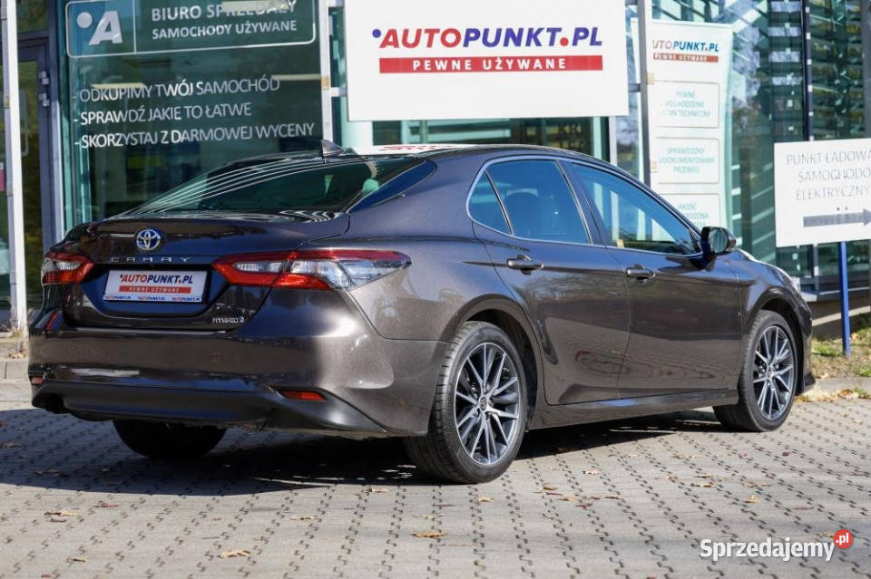Toyota Camry 2022r Salon Polska FV 23 ASO IWŁ 178KM Samochody osobowe Chorzów