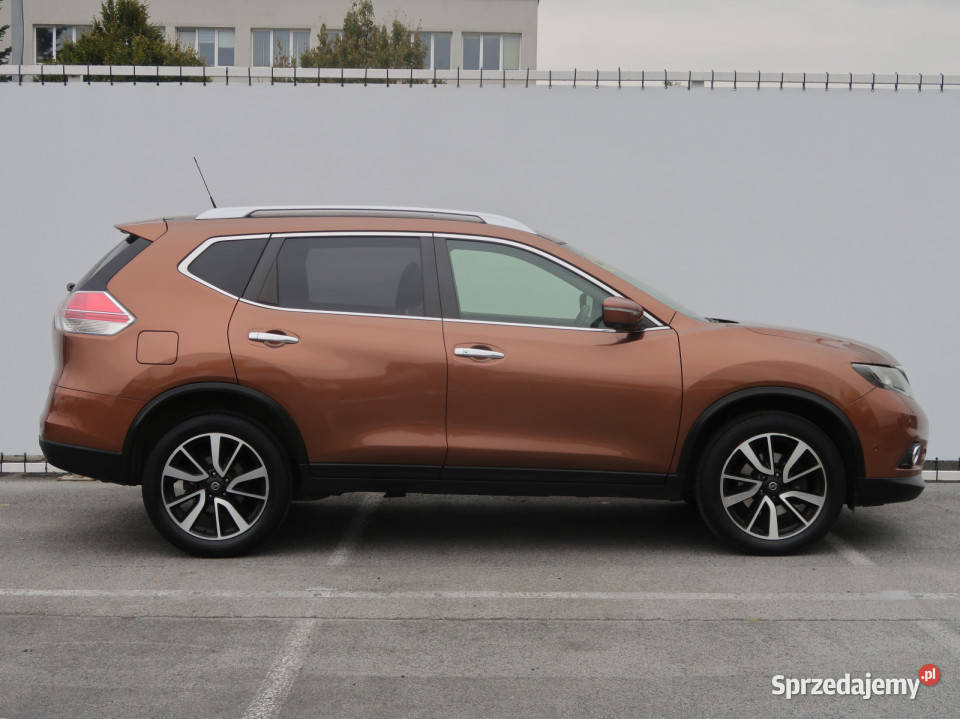 Nissan XTrail 20 dCi kamera cofania