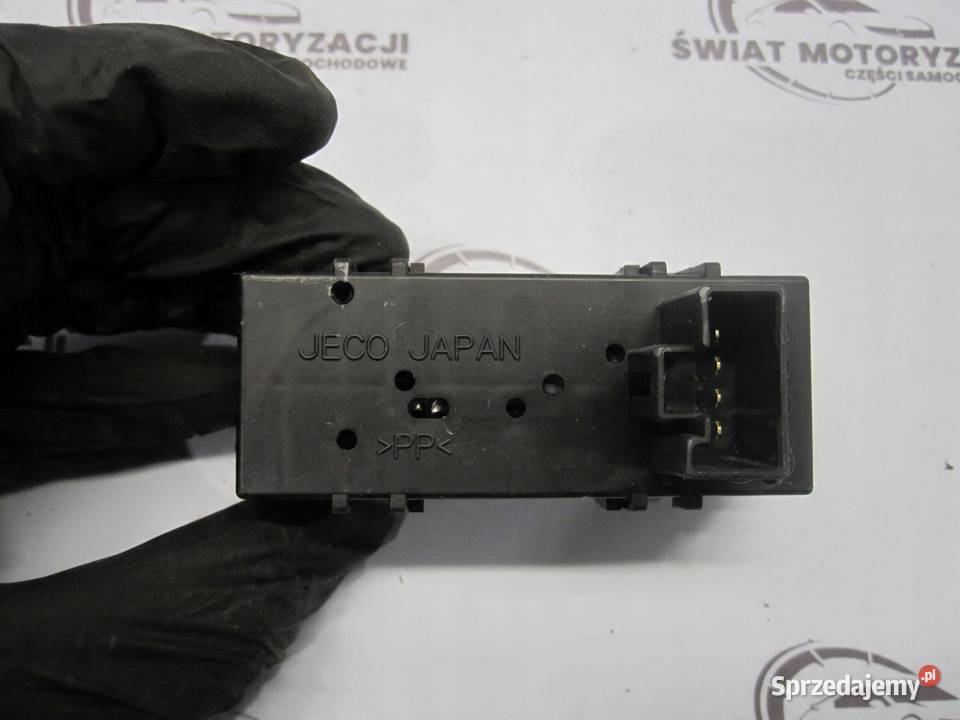 TOYOTA PRIUS II XW20 08r zegar elektroniczny osobowe świętokrzyskie