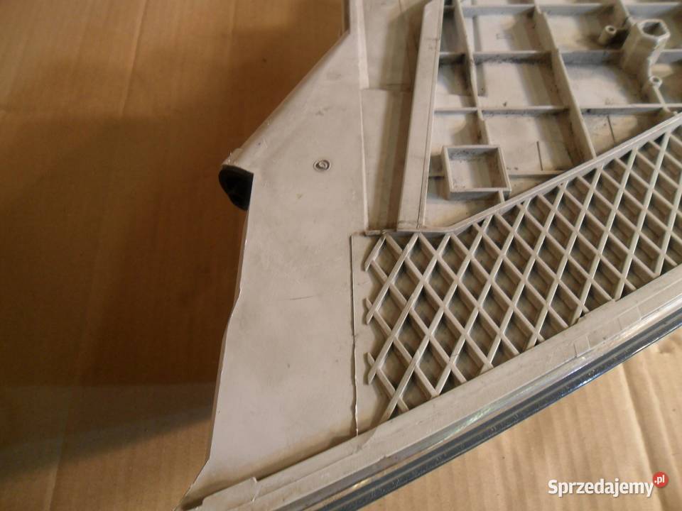 LAMPA PRAWY PRZÓD EU VP4SHX13005CAF SKODA Nowy Tomyśl