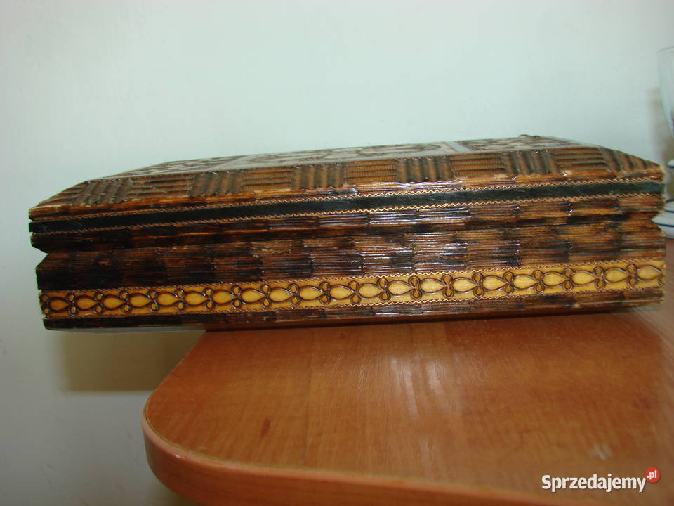 drewniane pudełko kaseta PRL Pruszcz Gdański