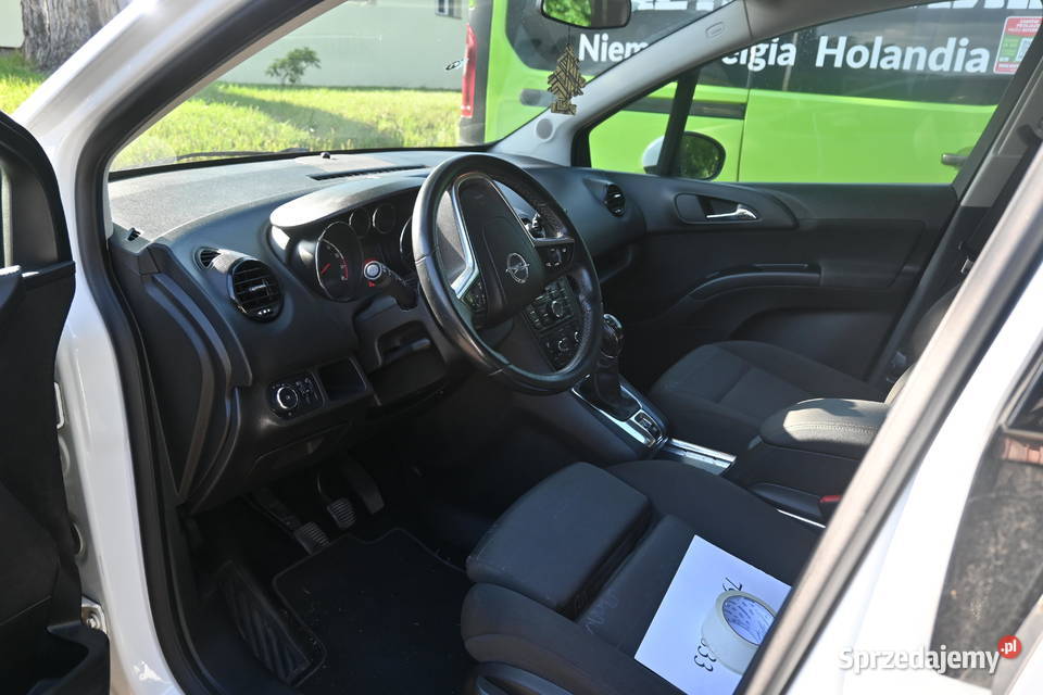 Sprzedam samochód Opel Meriva 2012 r benzyna dolnośląskie Legnica