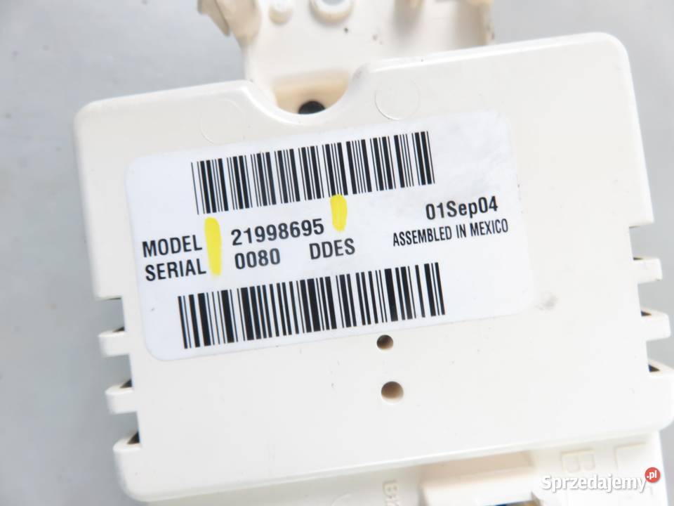 PANEL NAWIEWU HUMMER H2 21998695