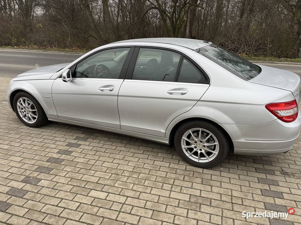 Mercedes W204 C180 kompresor elektryczne lusterka Ostrzeszów