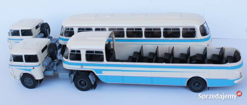 Skoda 706 RTTN plus KarosaNO80 dwa modele Bielsko-Biała