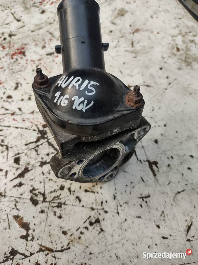 TOYOTA AURIS 16 1ZR obudowa termostatu osobowe Kielce